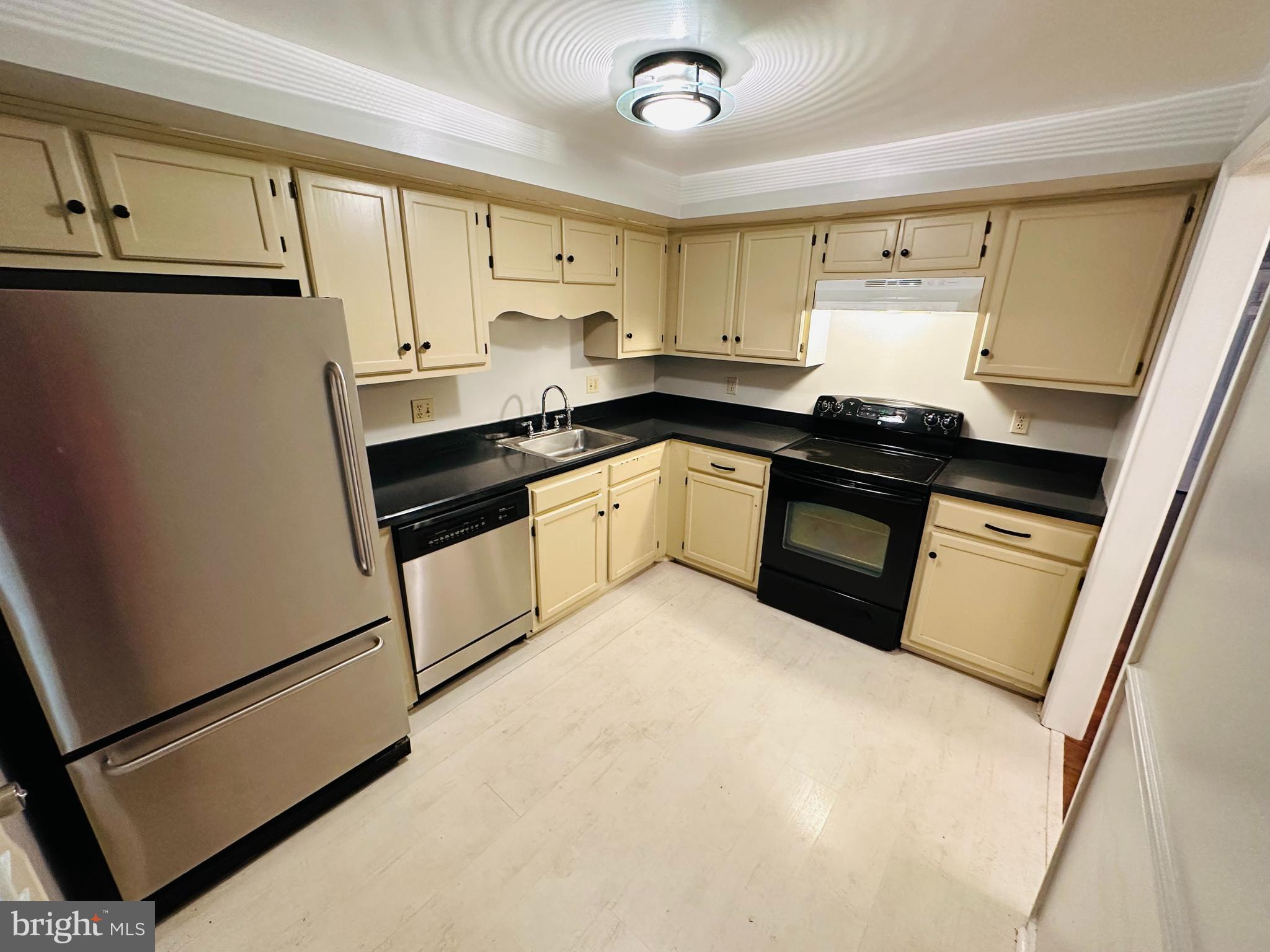 8206 Red Wing Court Frederick, MD 21701 - Photo 2 of 29