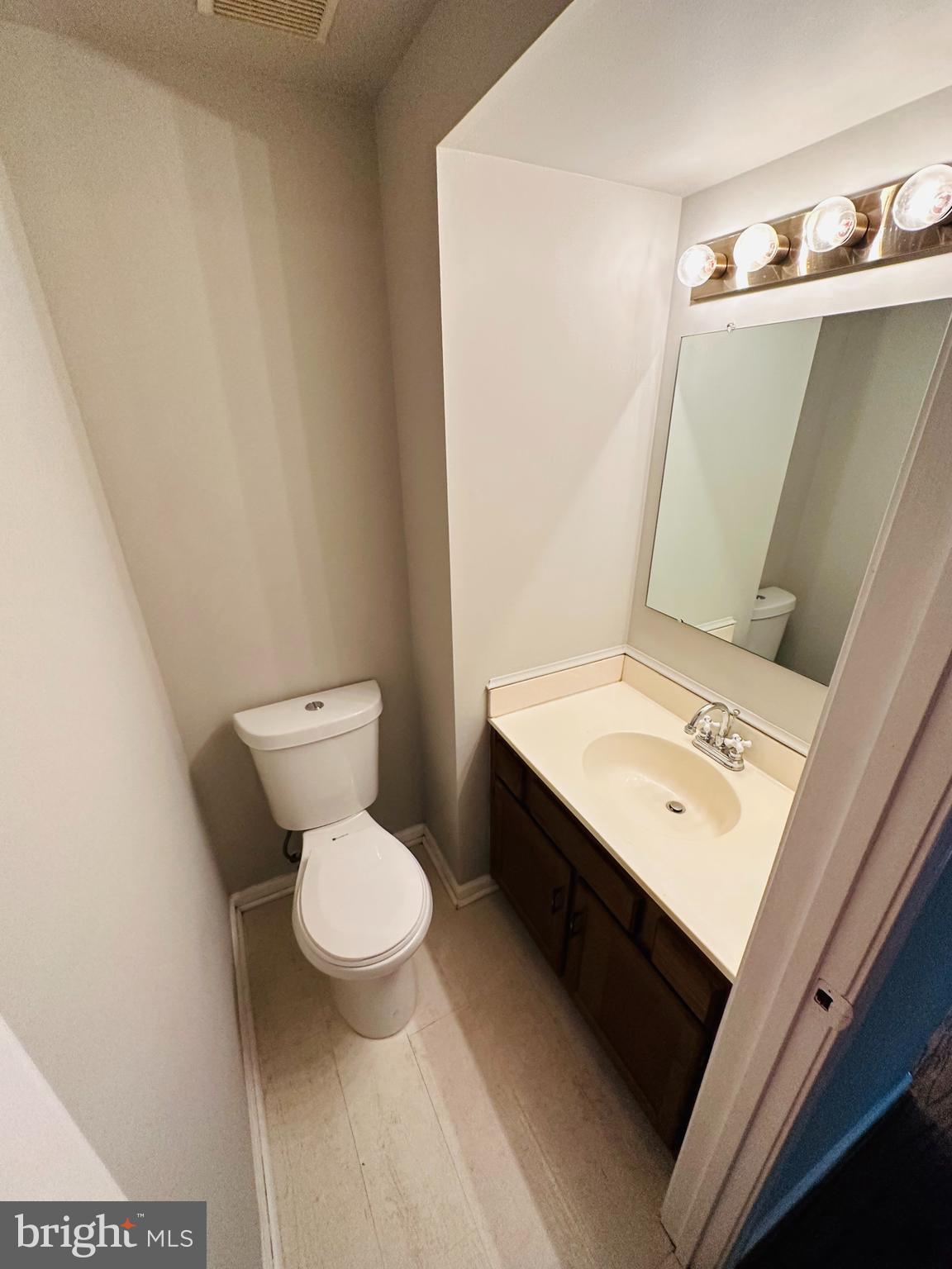 8206 Red Wing Court Frederick, MD 21701 - Photo 8 of 29