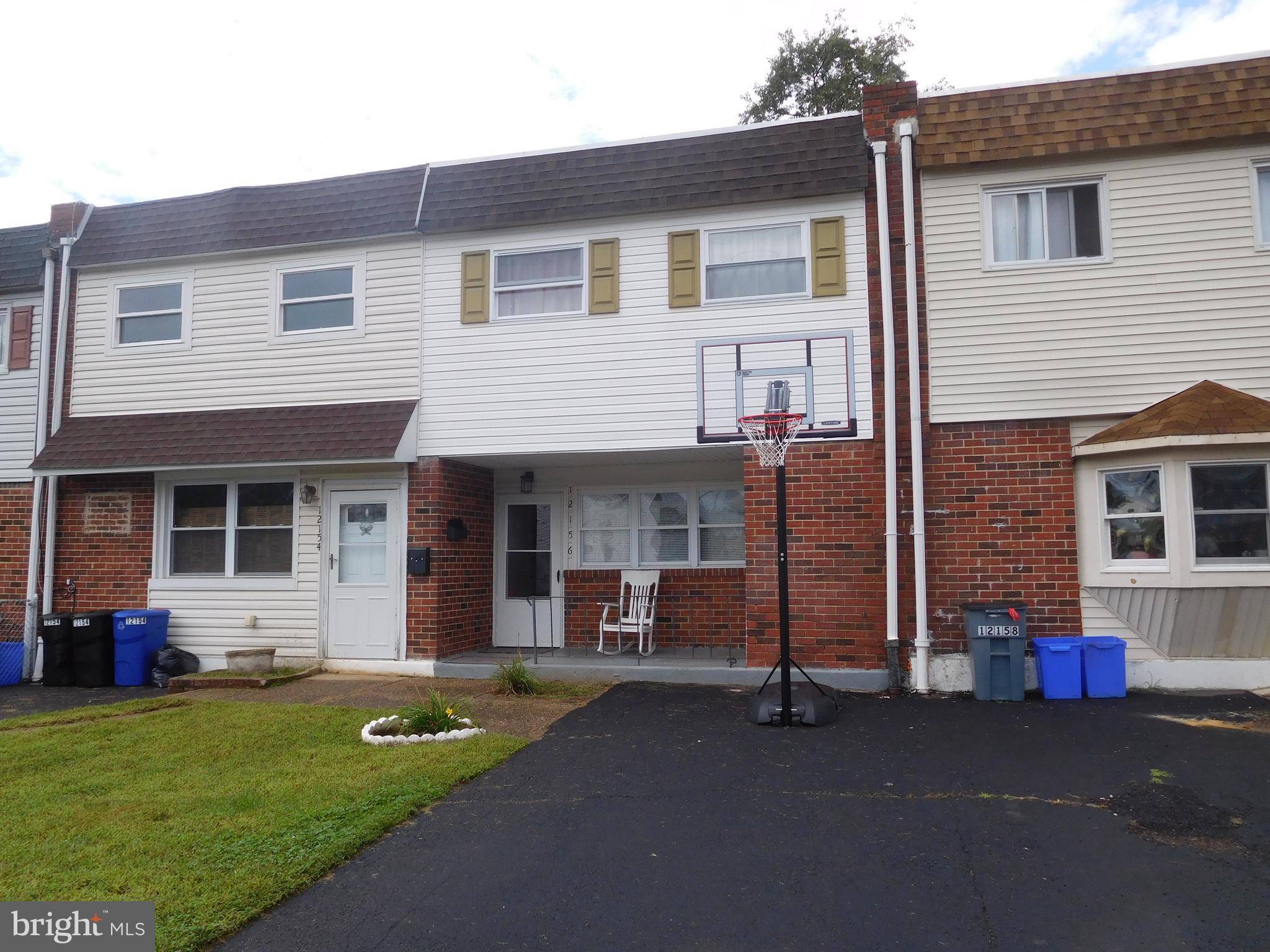 12156 Rambler Road Philadelphia, PA 19154 - Photo 1 of 26 Front