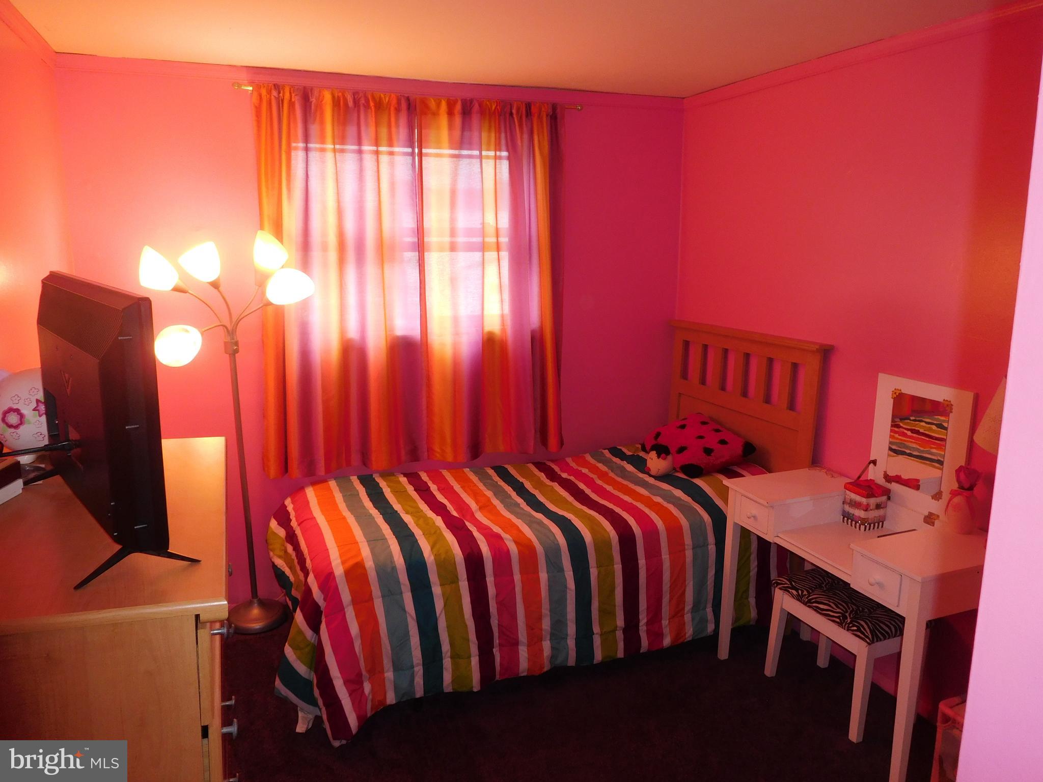 12156 Rambler Road Philadelphia, PA 19154 - Photo 20 of 26 Bedroom 3