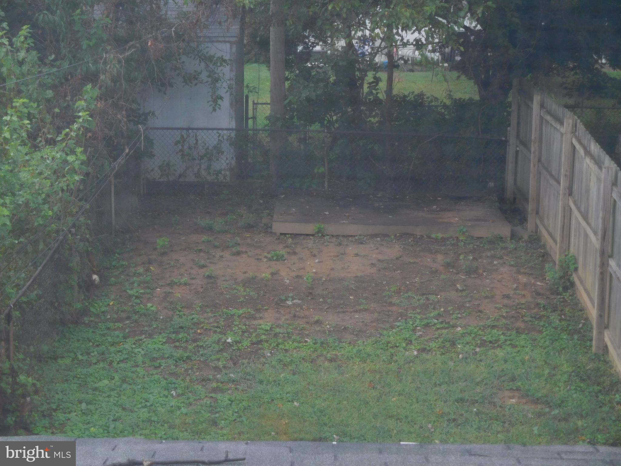 12156 Rambler Road Philadelphia, PA 19154 - Photo 24 of 26 Rear Yard