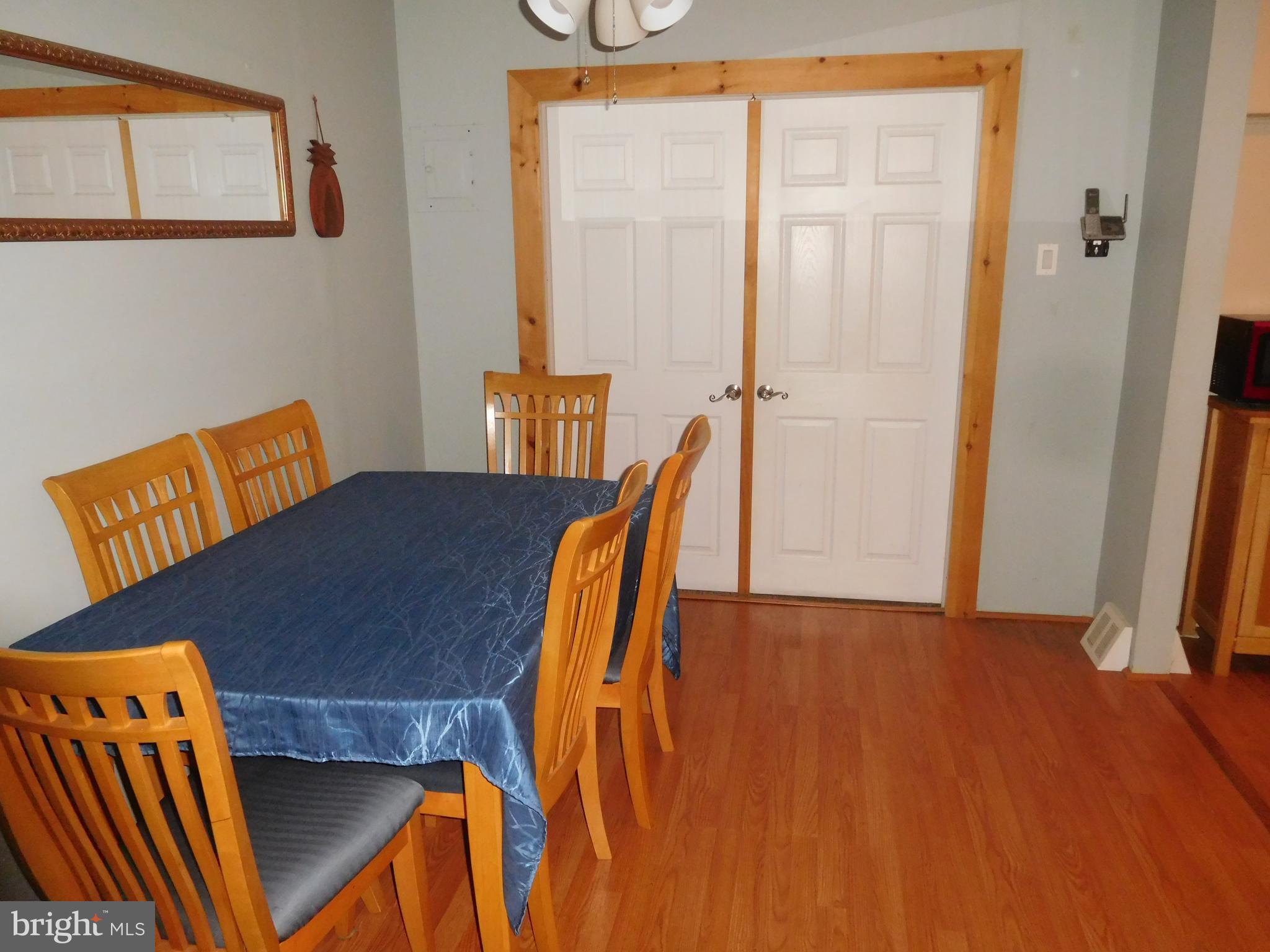12156 Rambler Road Philadelphia, PA 19154 - Photo 9 of 26 Dining Room