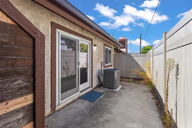 $678,000 | 235 East Foothill Boulevard, Unit B, Monrovia, CA 91016