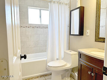 1111 East Turney Avenue, Unit 25 Phoenix, AZ 85014 - Photo 16 of 20 Bathroom