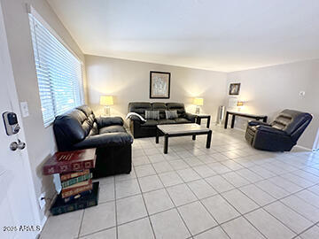 1111 East Turney Avenue, Unit 25 Phoenix, AZ 85014 - Photo 5 of 20 Living_area_front_entrance3