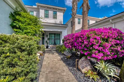 $2,499,970 | 13651 Artisan Circle, Palm Beach Gardens, FL 33418