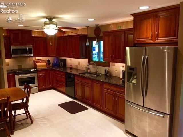 21 Bryden Road Tiffin, OH 44883 - Photo 2 of 10 Gallery Image 2