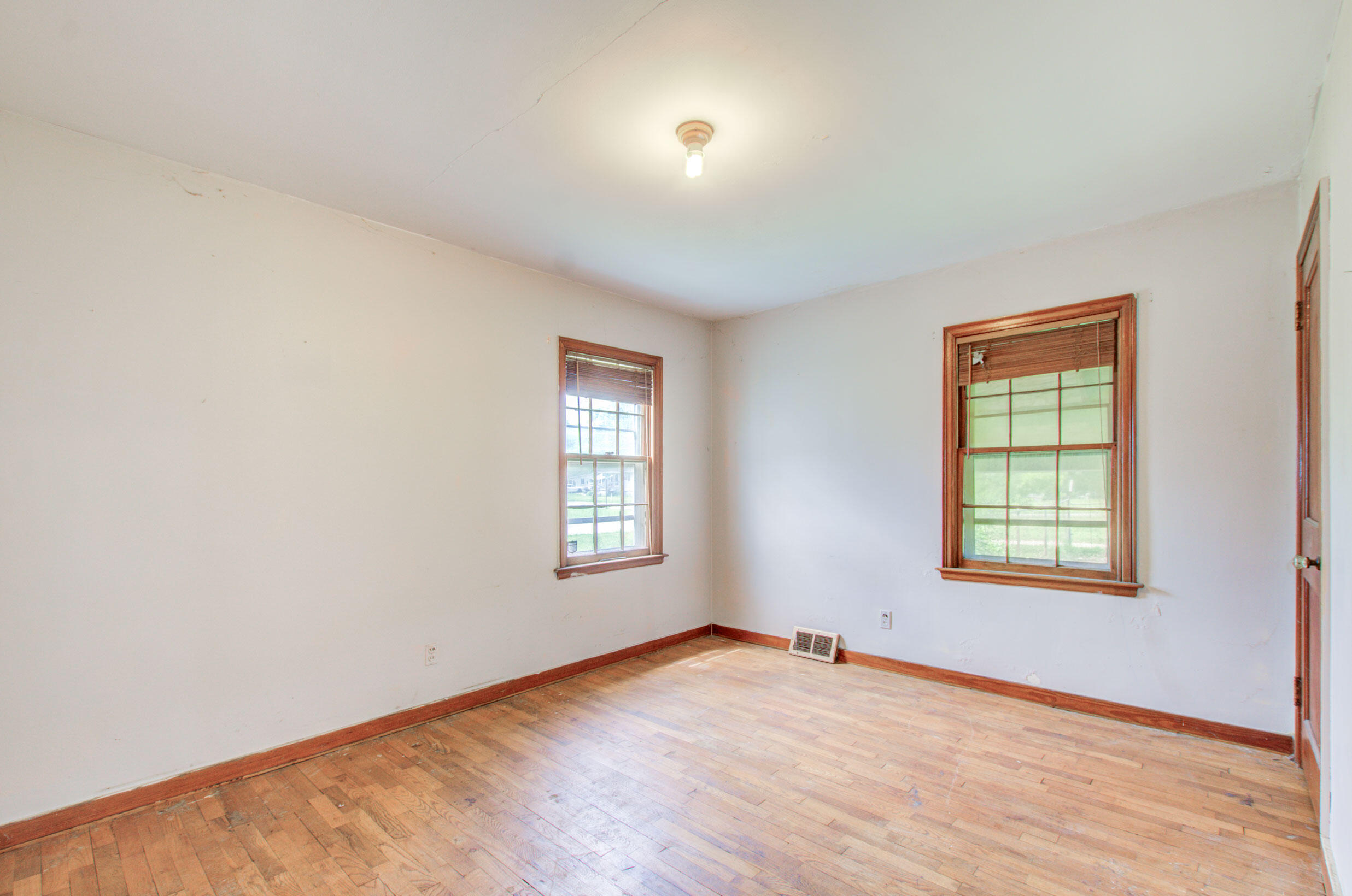 2920 Key Street Jackson, MI 49202 - Photo 7 of 11 7