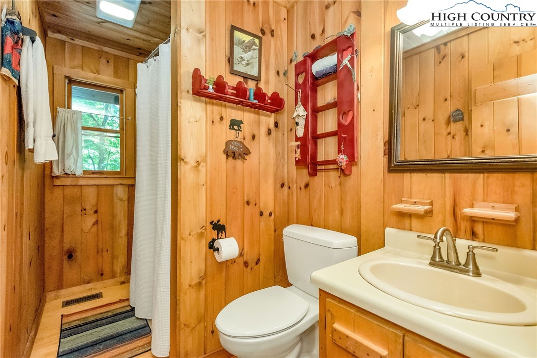 650 Homestead Road Todd, NC 28684 - Photo 21 of 32 Gallery Image 21