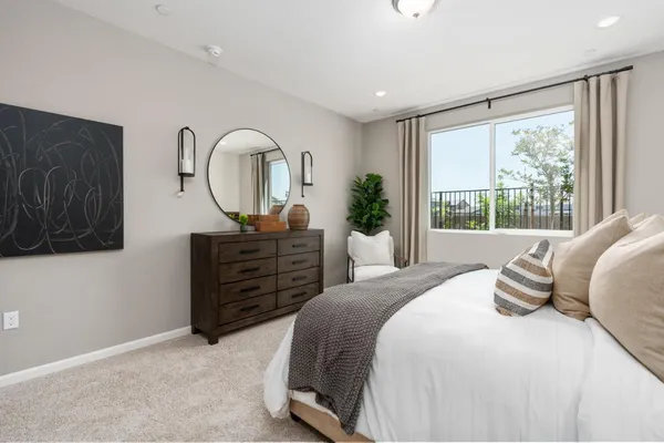 $475,990 | 6776 East Carmen Avenue, Fresno, CA 93727