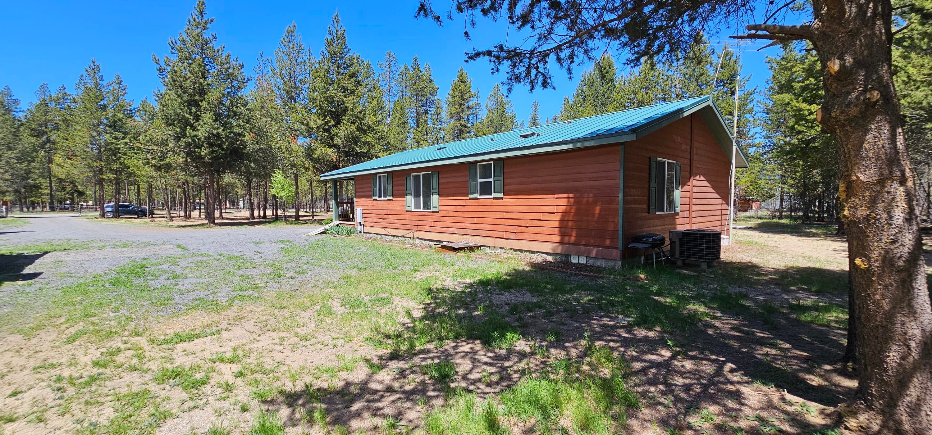 52260 Stearns Road La Pine, OR 97739 - Photo 19 of 22 20250527_121346