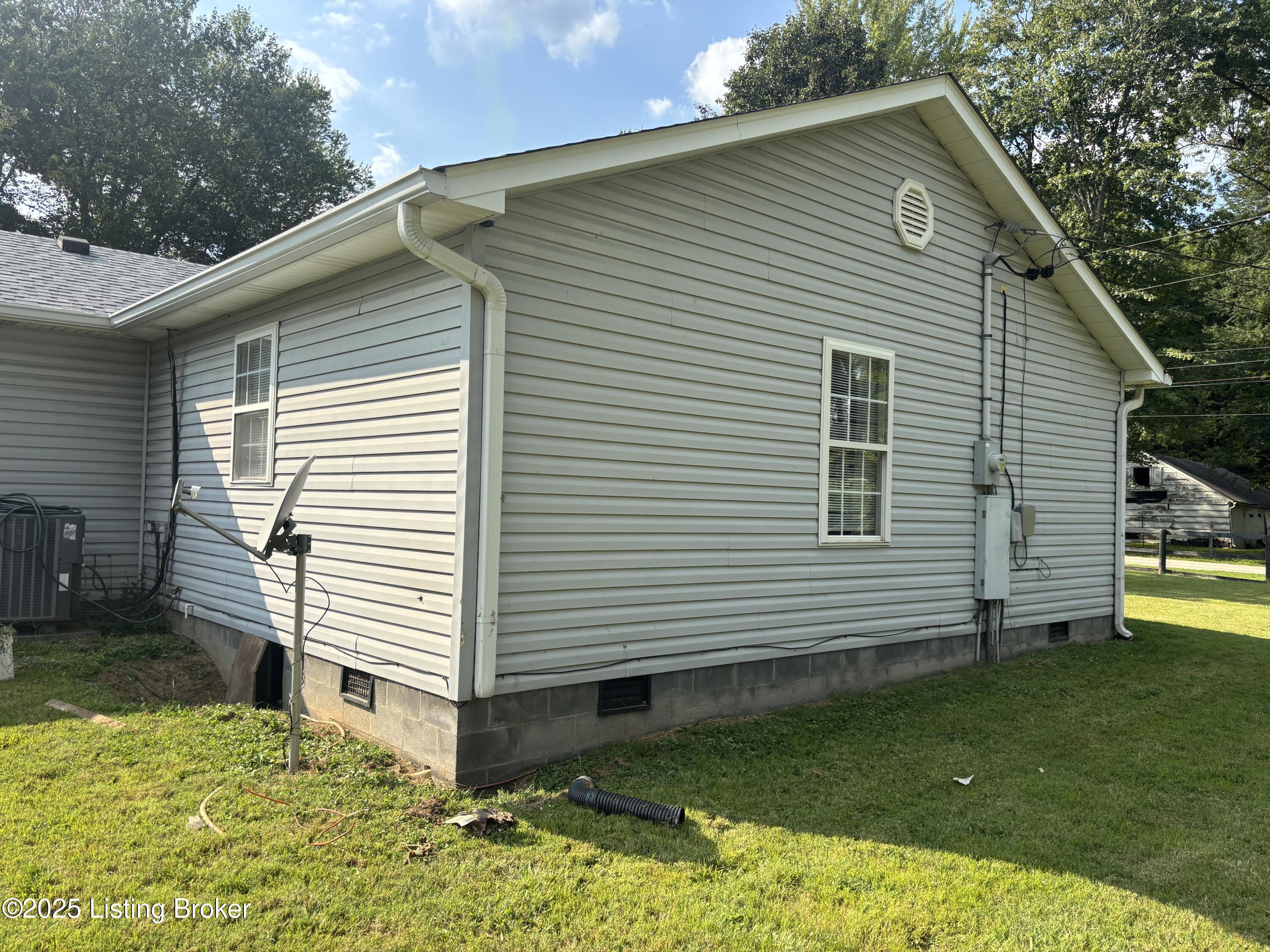151 County Line Road Louisville, KY 40229 - Photo 18 of 82 1-20