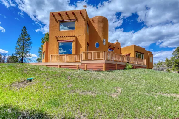 $989,500 | 719 Spring Creek Circle, Chromo, CO 81128