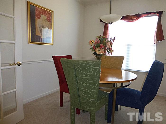 812 Hanska Way Raleigh, NC 27610 - Photo 6 of 25 Gallery Image 6