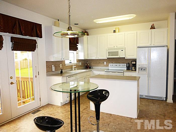 812 Hanska Way Raleigh, NC 27610 - Photo 9 of 25 Gallery Image 9