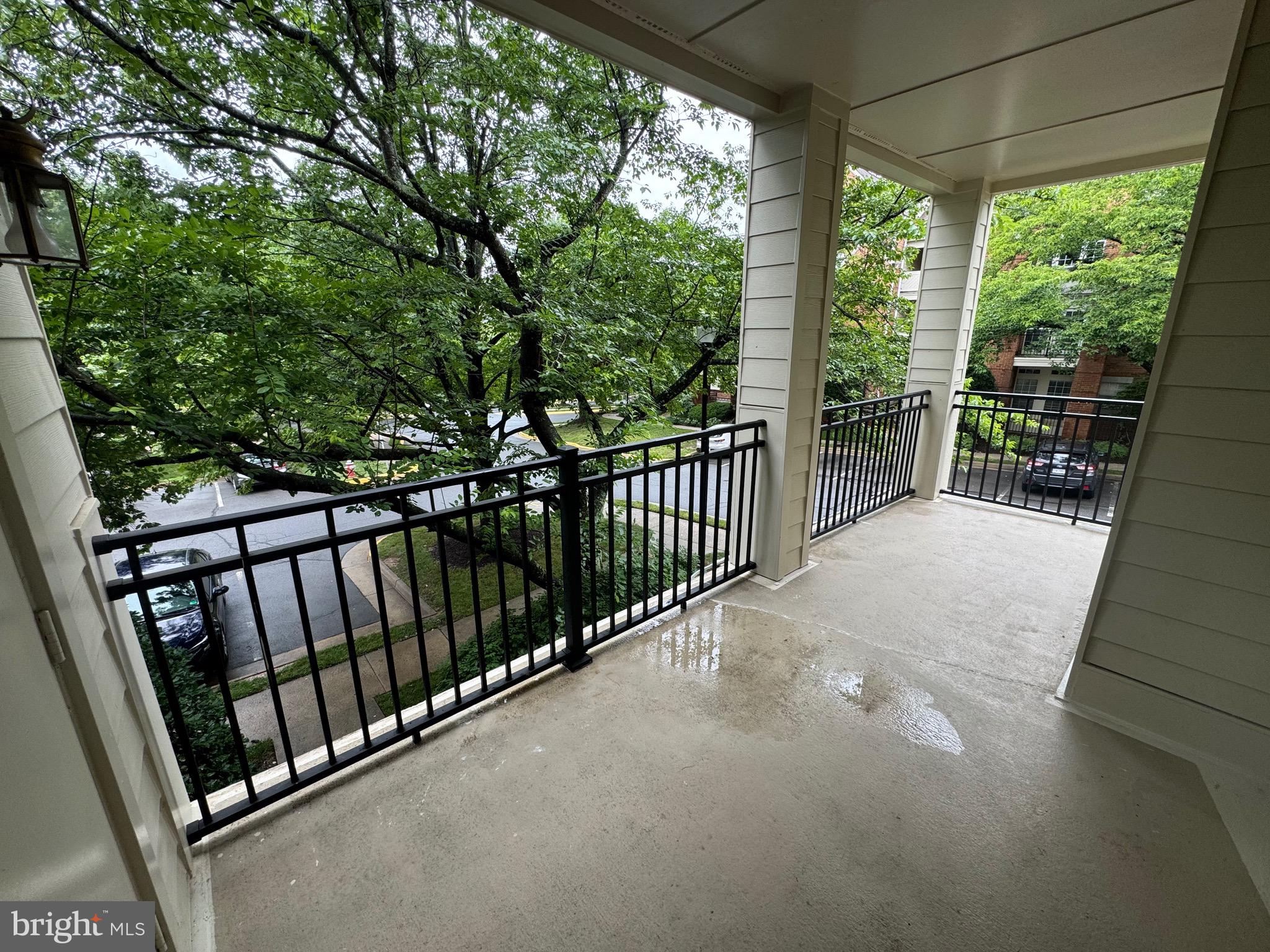 1348 Garden Wall Circle, Unit 513 Reston, VA 20194 - Photo 8 of 21