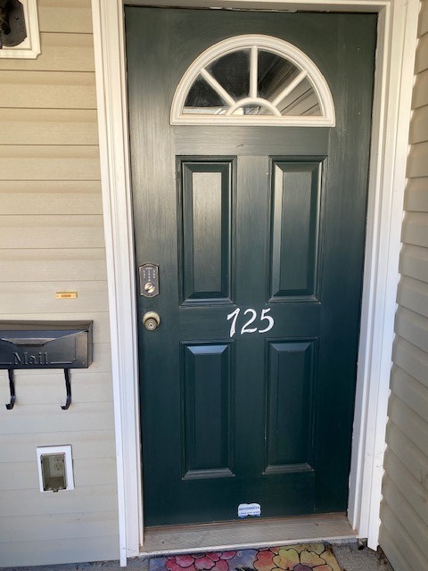 725 Bellview Way Seneca, SC 29678 - Photo 2 of 14