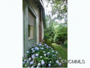 19 Sayles Road Asheville, NC 28803 - Photo 5 of 16 Gallery Image 5