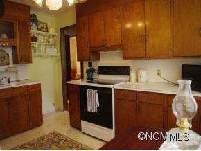 19 Sayles Road Asheville, NC 28803 - Photo 9 of 16 Gallery Image 9