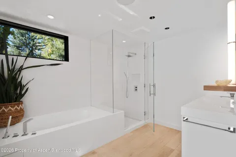 $24,995,000 | 520 North 8th Street, Aspen, CO 81611