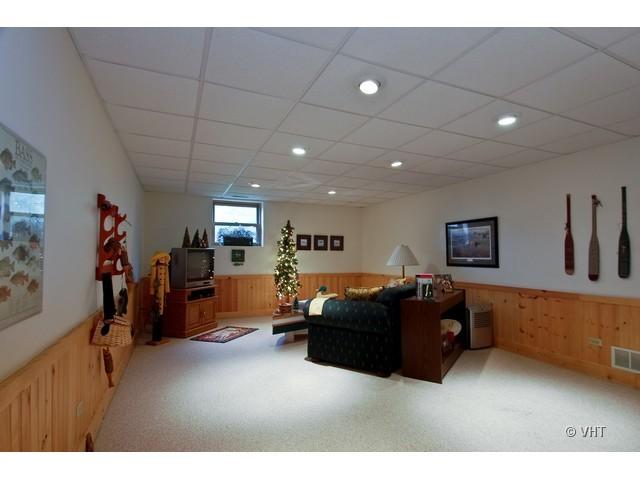 7304 South Solon Road Spring Grove, IL 60081 - Photo 14 of 19