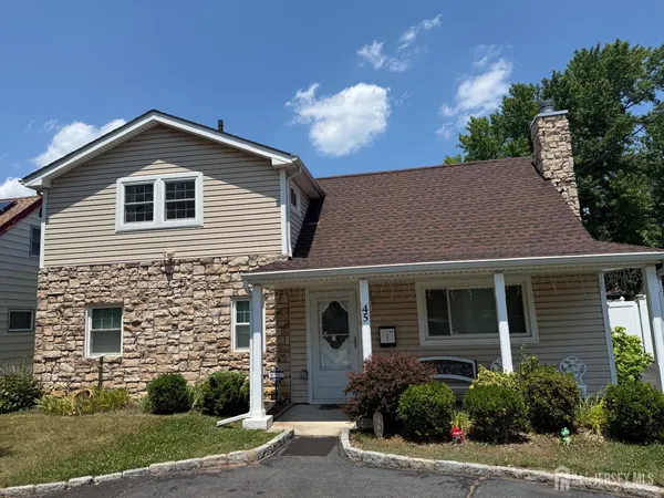 $4,500 | 45 West Iselin Parkway, Iselin, NJ 08830