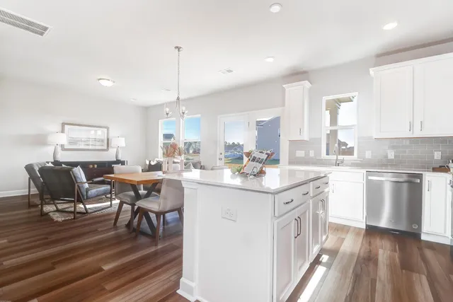 $397,295 | 3086 Macaron Court, Ravenel, SC 29470