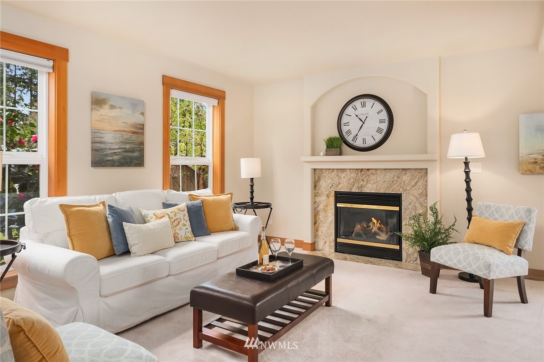 9016 240th Street Southwest Edmonds, WA 98026 - Photo 14 of 25 Gallery Image 14