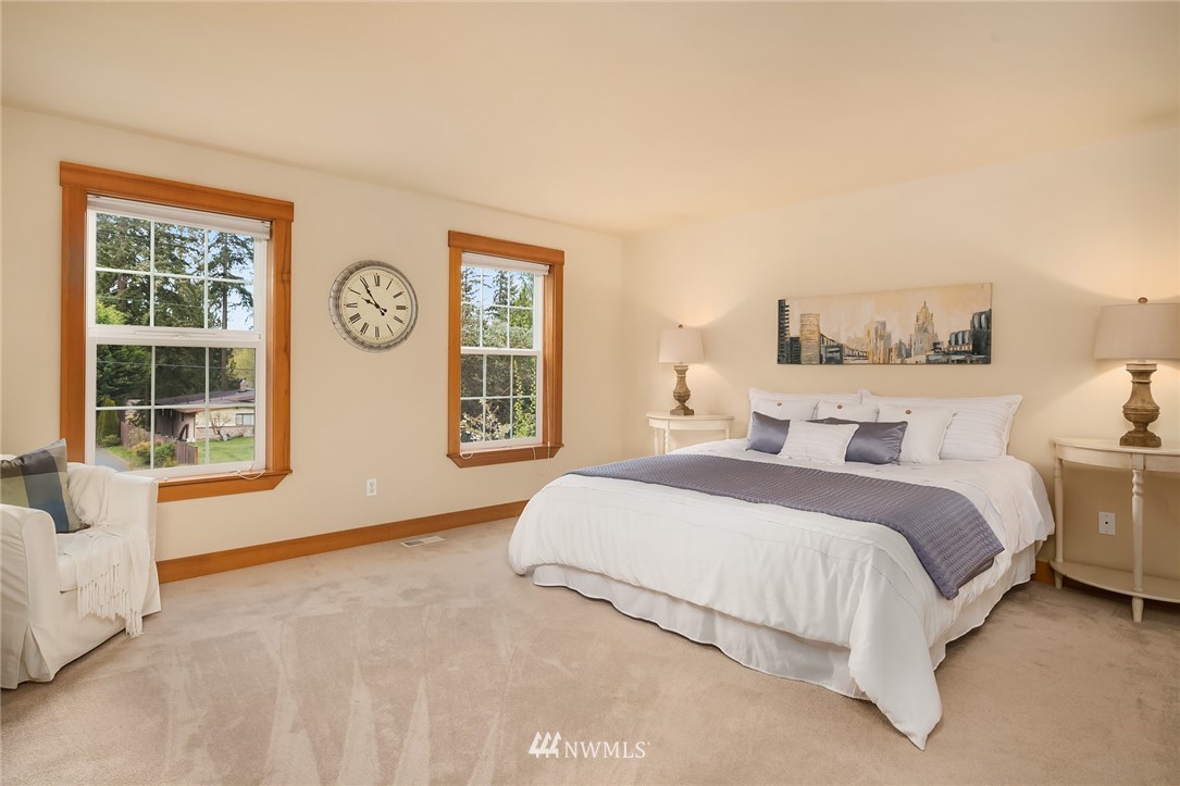 9016 240th Street Southwest Edmonds, WA 98026 - Photo 18 of 25 Gallery Image 18