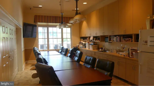 a view of a tennis court