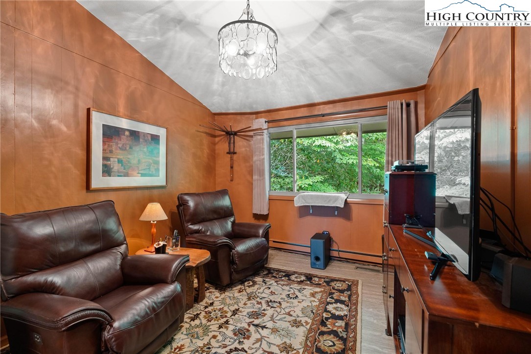 165 Fox Run Road Sugar Mountain, NC 28604 - Photo 24 of 41 Gallery Image 24