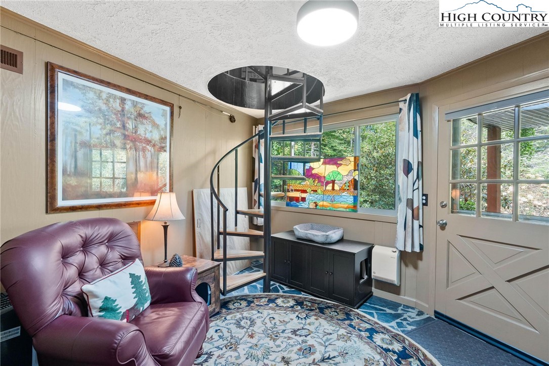 165 Fox Run Road Sugar Mountain, NC 28604 - Photo 26 of 41 Gallery Image 26