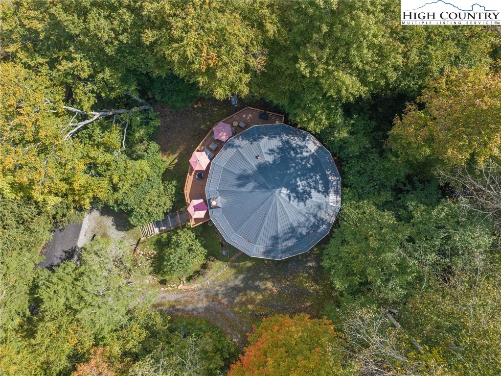 165 Fox Run Road Sugar Mountain, NC 28604 - Photo 38 of 41 Gallery Image 38