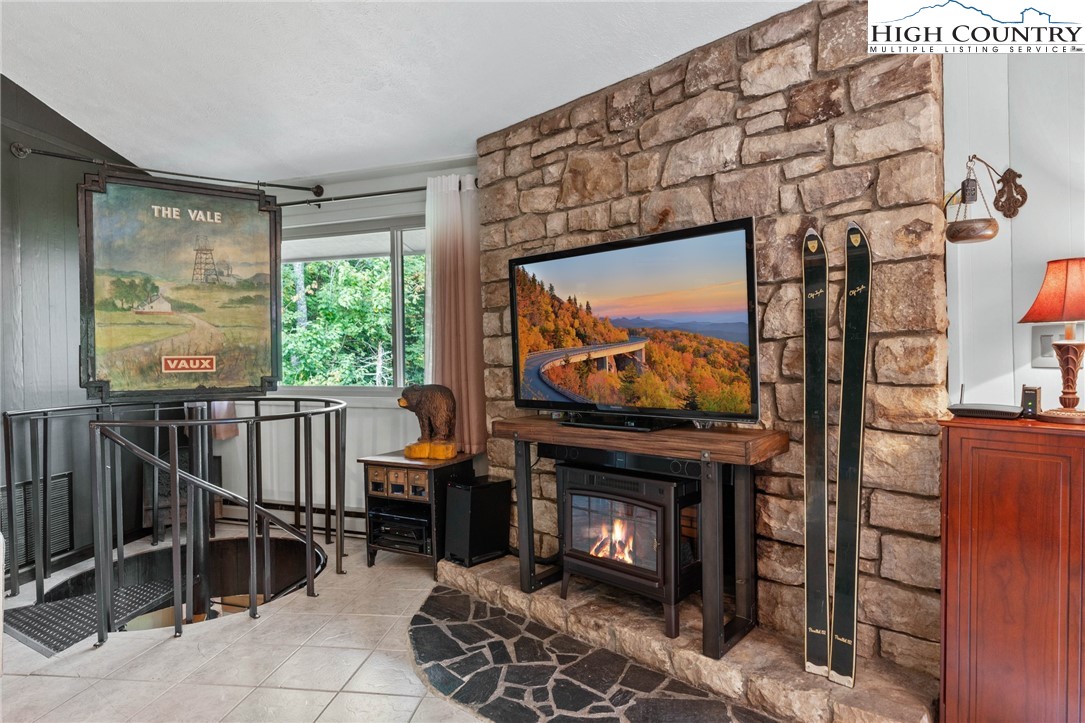 165 Fox Run Road Sugar Mountain, NC 28604 - Photo 6 of 41 Gallery Image 6
