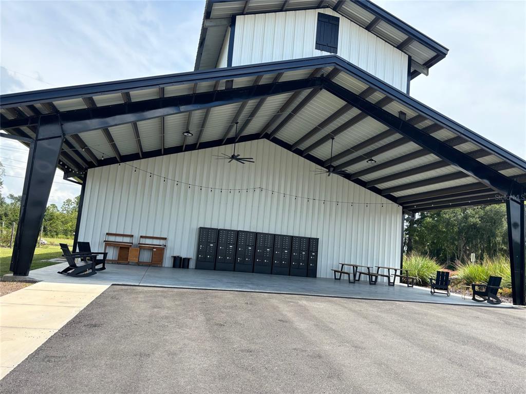 5890 Southwest 124th Way Archer, FL 32618 - Photo 5 of 6 a view of a car garage
