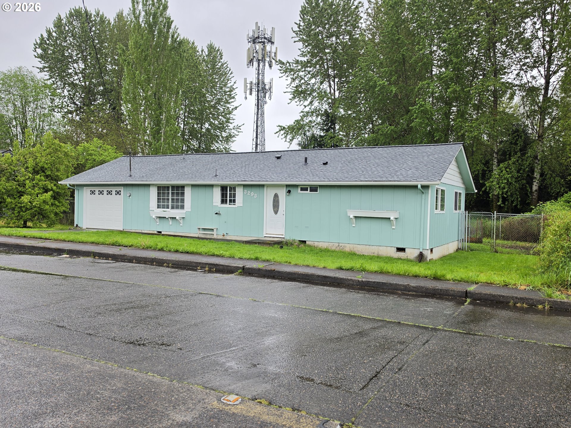 3293 Olive Way Longview, WA 98632 - Photo 3 of 30