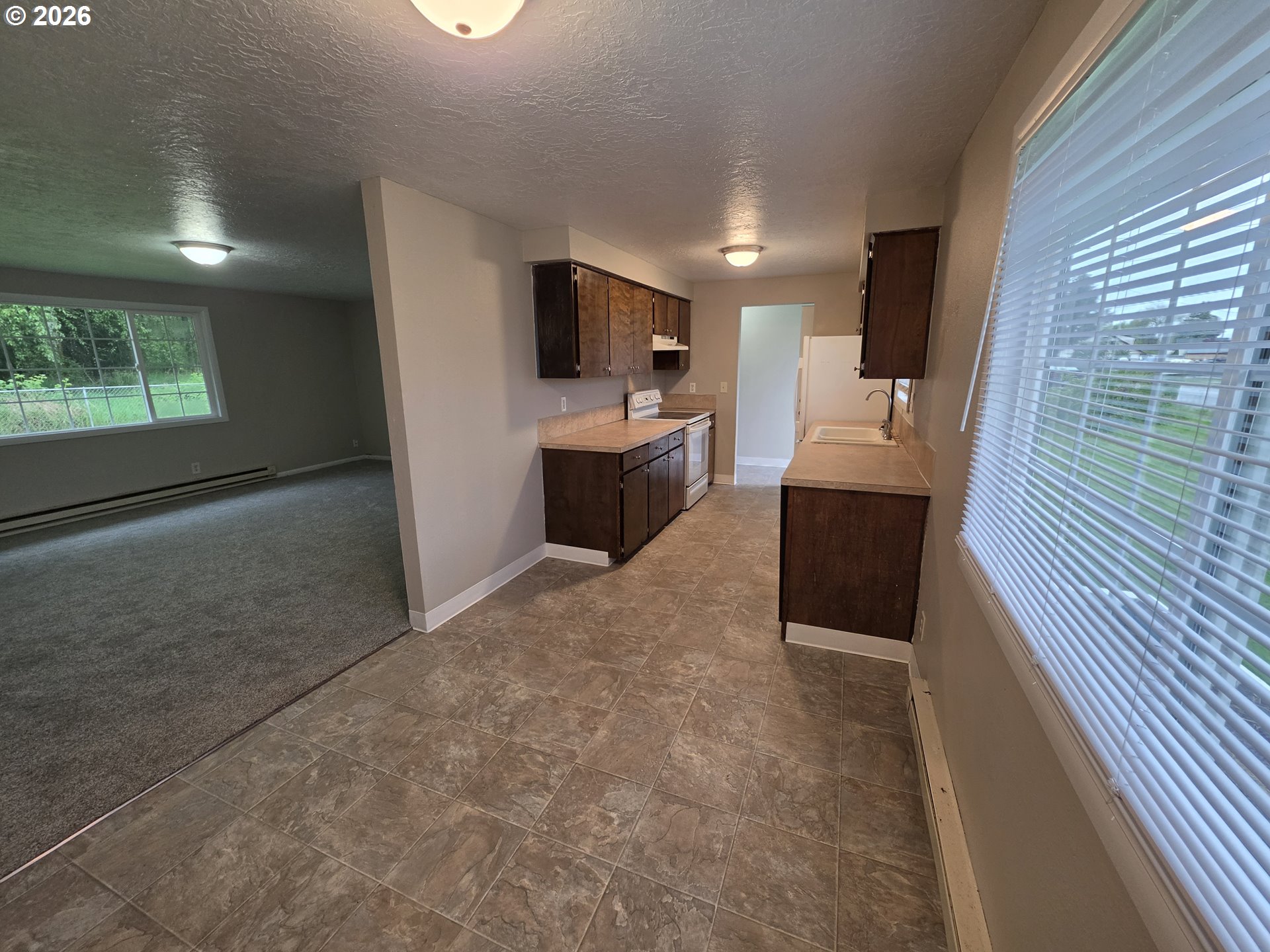 3293 Olive Way Longview, WA 98632 - Photo 10 of 30