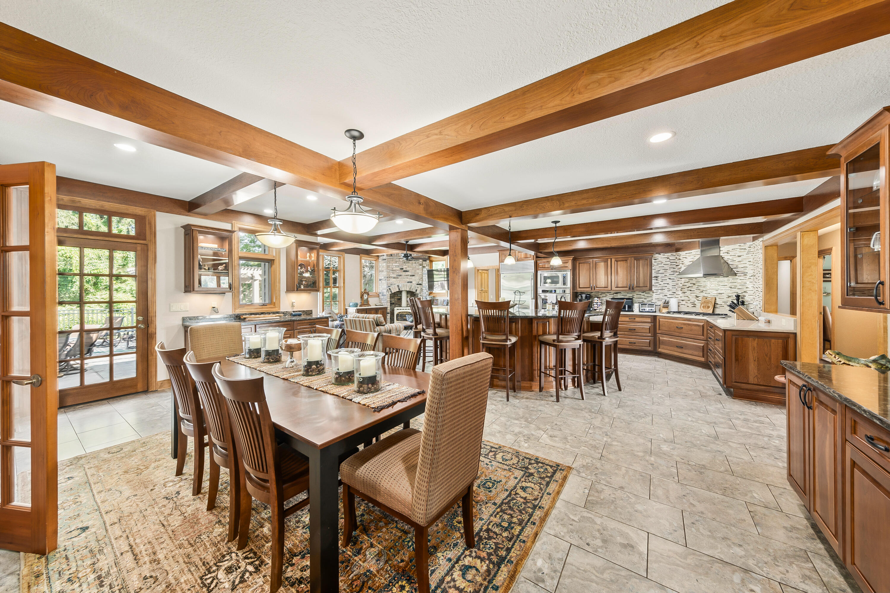 S38W33768 County Road D Genesee, WI 53118 - Photo 20 of 86 Dining