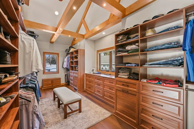 $2,349,000 | S38-w33768 County Rd D Road, Dousman, WI 53118