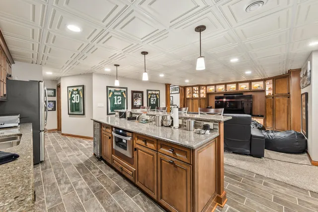 $2,349,000 | S38-w33768 County Rd D Road, Dousman, WI 53118