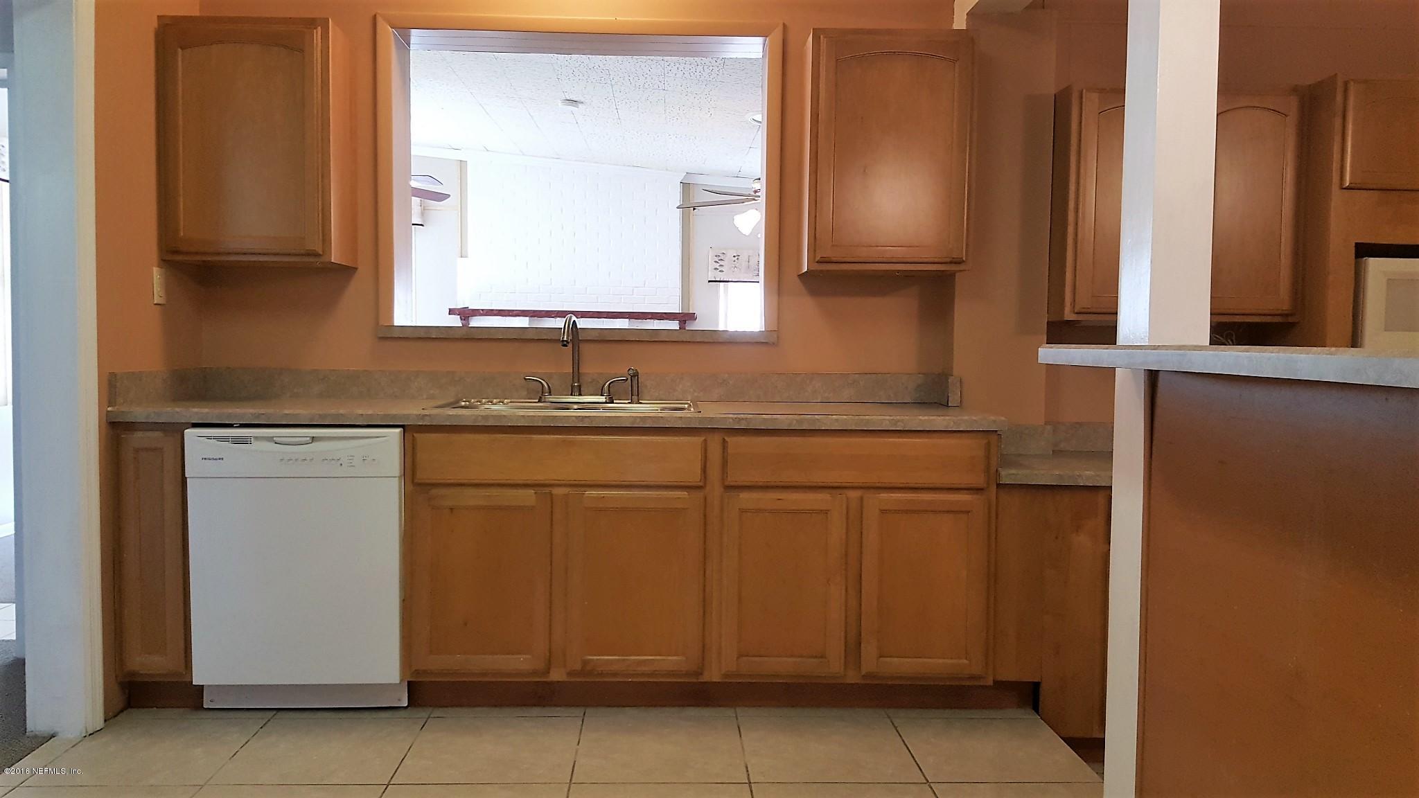 1074 Gunka Road Jacksonville, FL 32216 - Photo 9 of 26 2016-05-06 16.01.09