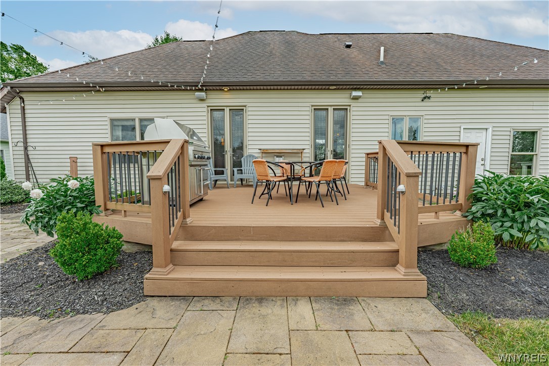 4899 Beach Ridge Road Pendleton, NY 14094 - Photo 39 of 48 Who wants to barbecue?
