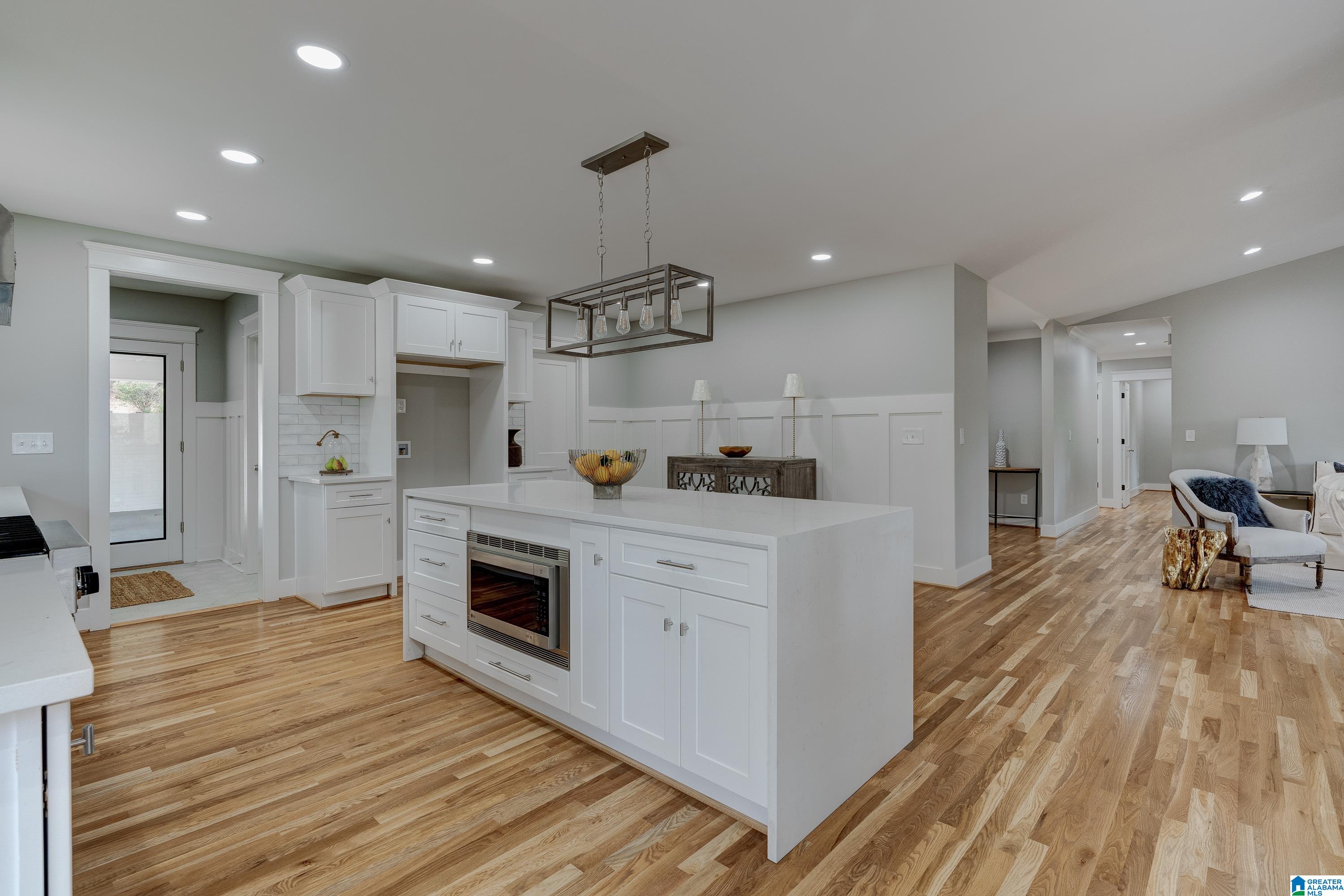 2628 Altadena Road Birmingham, AL 35243 - Photo 15 of 55
