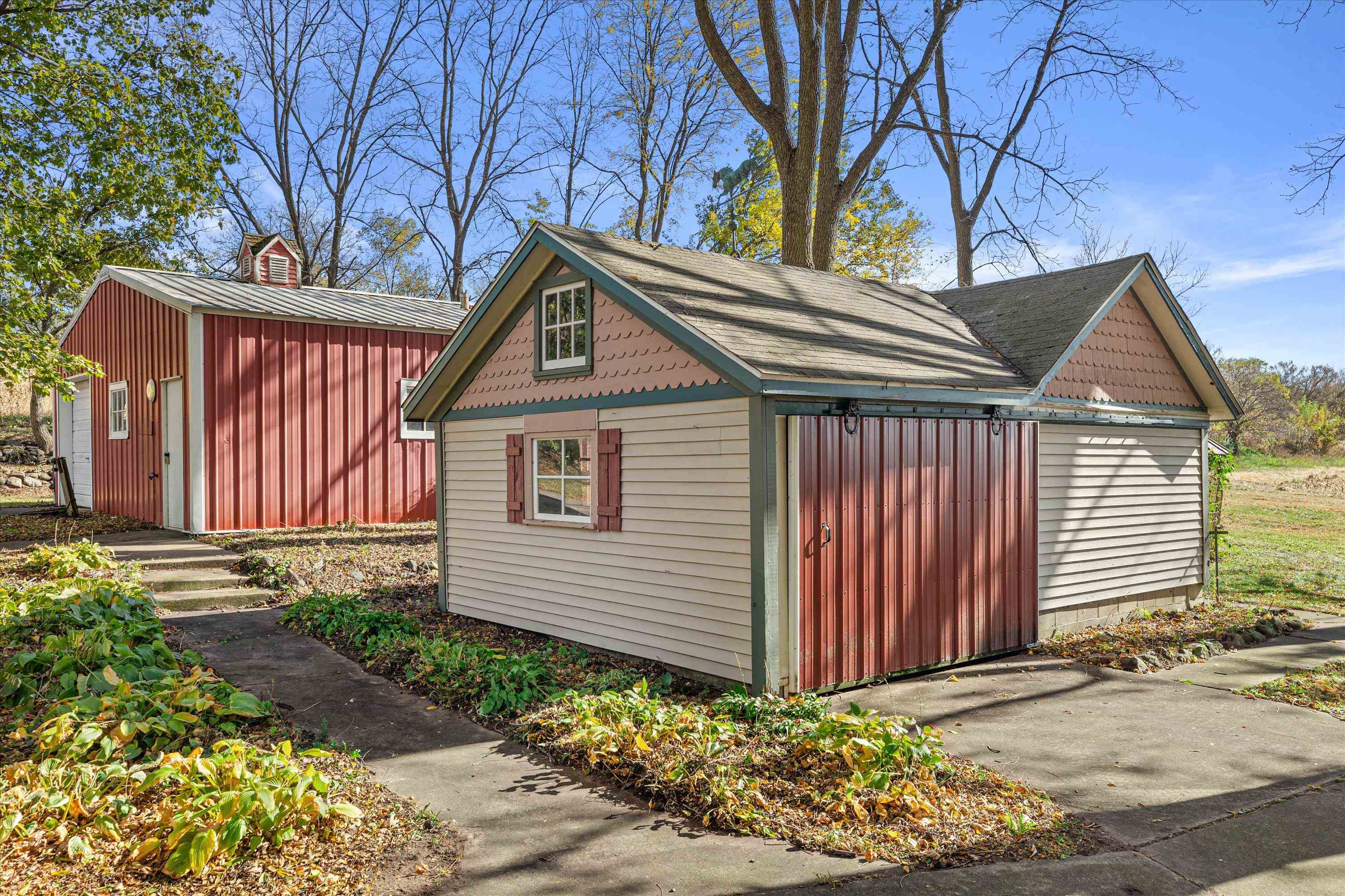 5724 North Helenville Road Helenville, WI 53137 - Photo 11 of 61