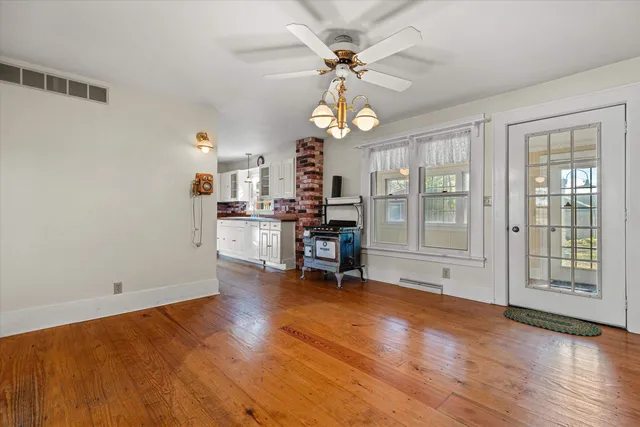 $550,000 | 5724 North Helenville Road, Helenville, WI 53137