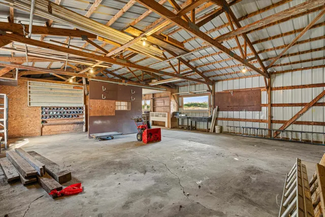 $550,000 | 5724 North Helenville Road, Helenville, WI 53137