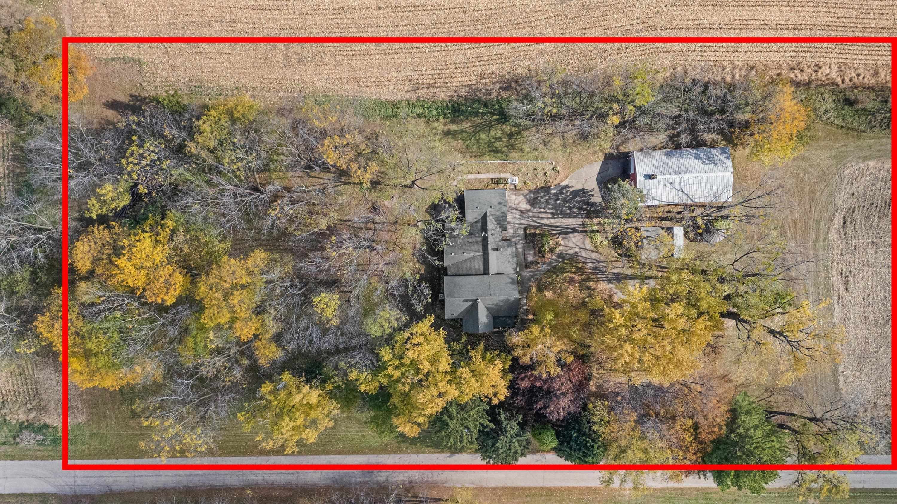 5724 North Helenville Road Helenville, WI 53137 - Photo 5 of 61