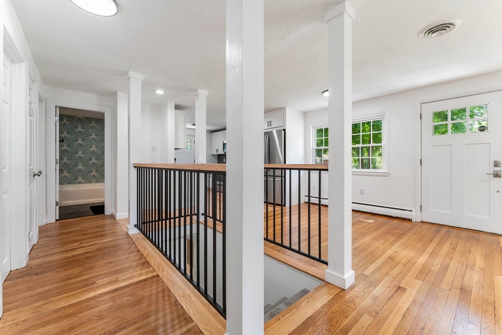 8 Fairbrook Road Framingham, MA 01701 - Photo 23 of 42