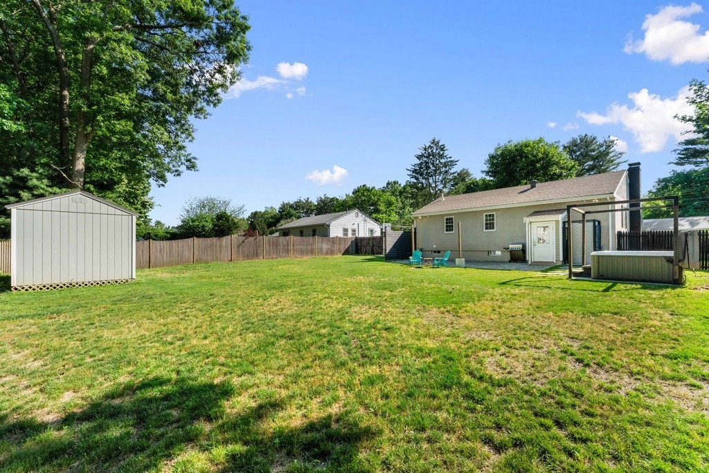 8 Fairbrook Road Framingham, MA 01701 - Photo 35 of 42