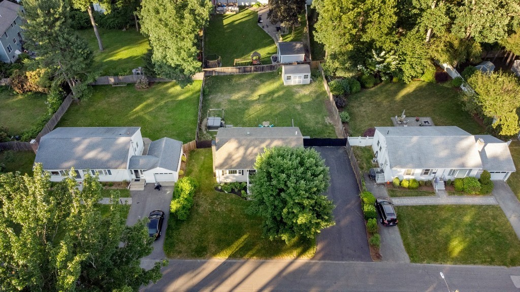 8 Fairbrook Road Framingham, MA 01701 - Photo 37 of 42